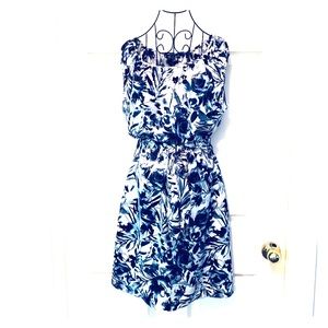 ❎SOLD❎ The Limited floral dress in Black, White & Gray